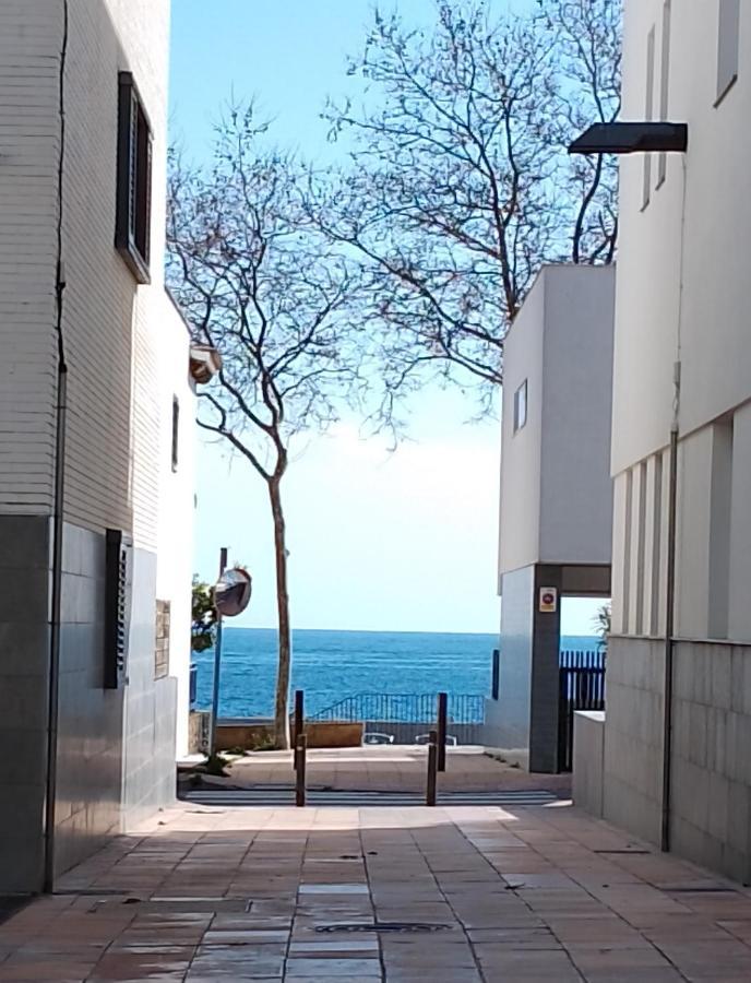 Pis Practic I Agradable Sobre La Marina Palamos Apartment Exterior photo